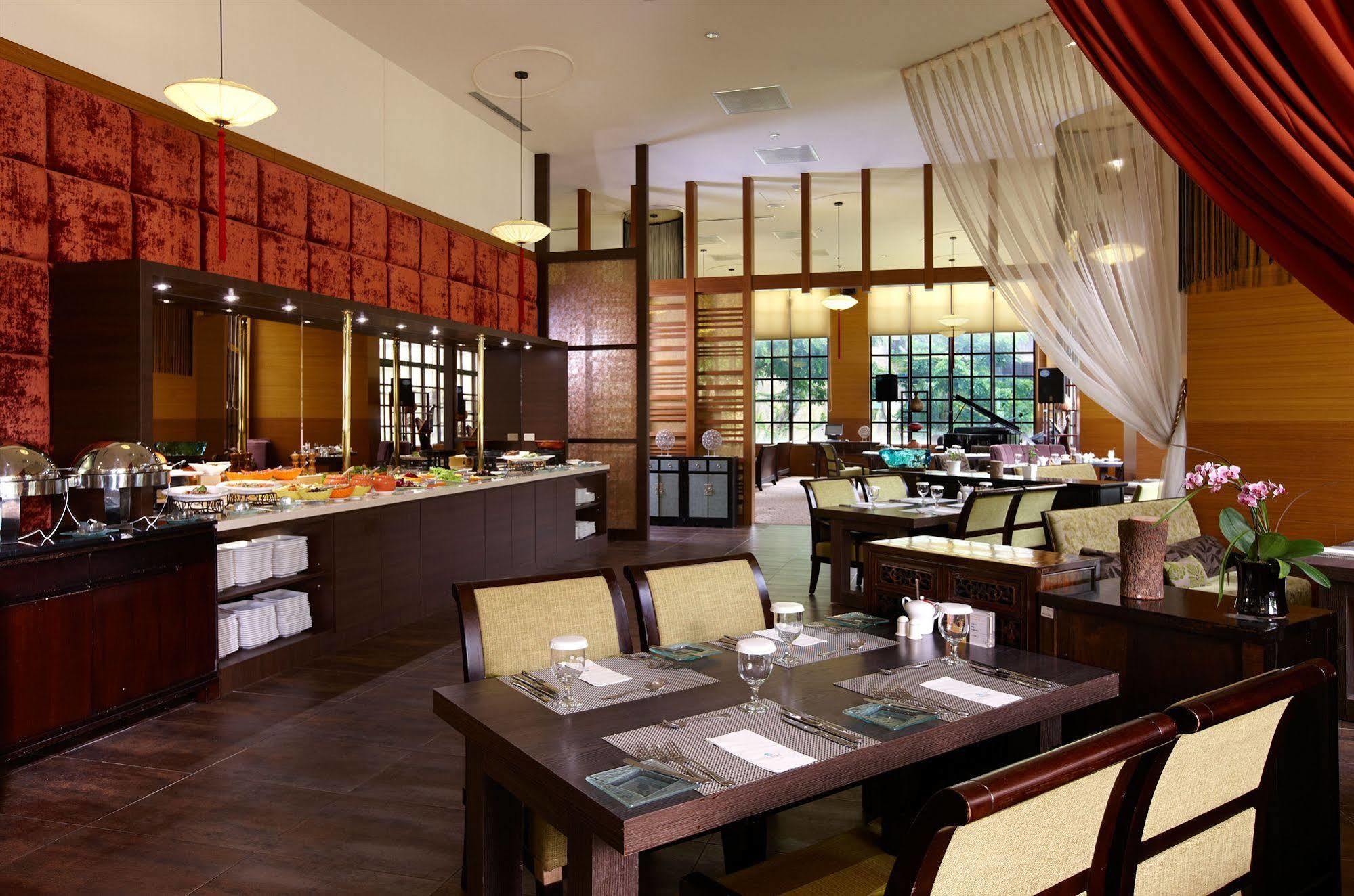Spring Hill Resort Tianliao Exterior foto